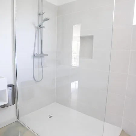 Nuxia Suites&spa - L'art Design Appartamento
