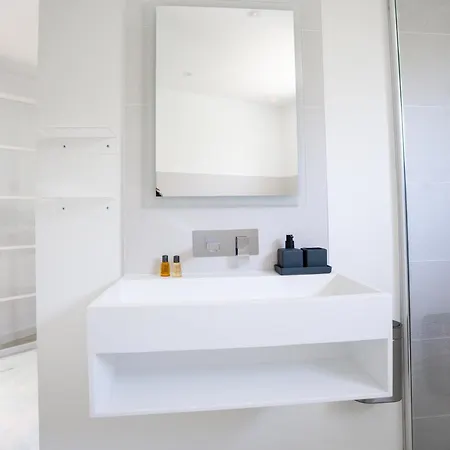 Nuxia Suites&spa - L'art Design Apartamento Bagnols-sur-Cèze