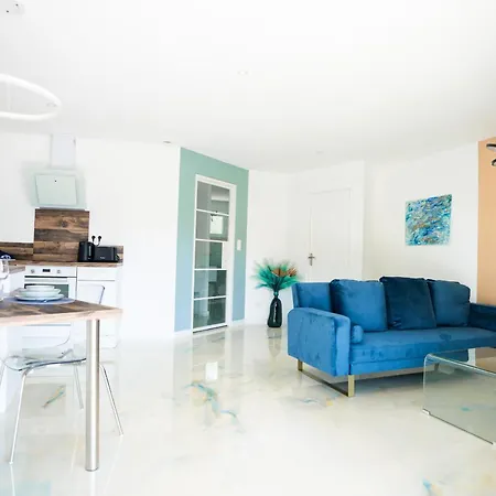 Nuxia Suites&spa - L'art Design Appartement *