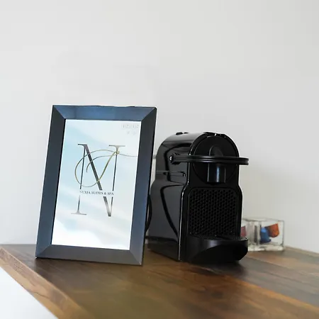 Nuxia Suites&spa - L'art Design Appartamento *