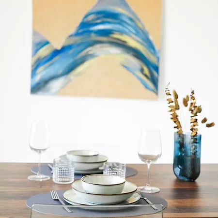 Nuxia Suites&spa - L'art Design