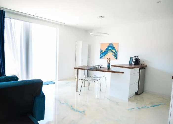 Διαμέρισμα Nuxia Suites&spa - L'art Design